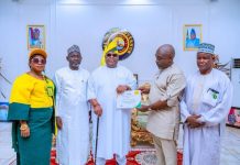 Adeleke jáwé olúborí ipò gómìnà ẹgbẹ́ Accord