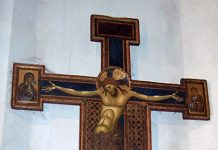 Ṣọ́ọ̀ṣì pín oúnjẹ fún àwọn aláìní ní Èkó